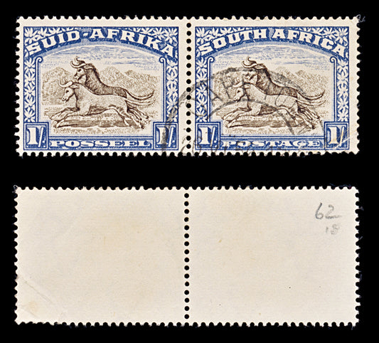 8231: South Africa SG62 2x 1s Brown & Blue 1939 Sc#62 Mi89-90 Used C£18