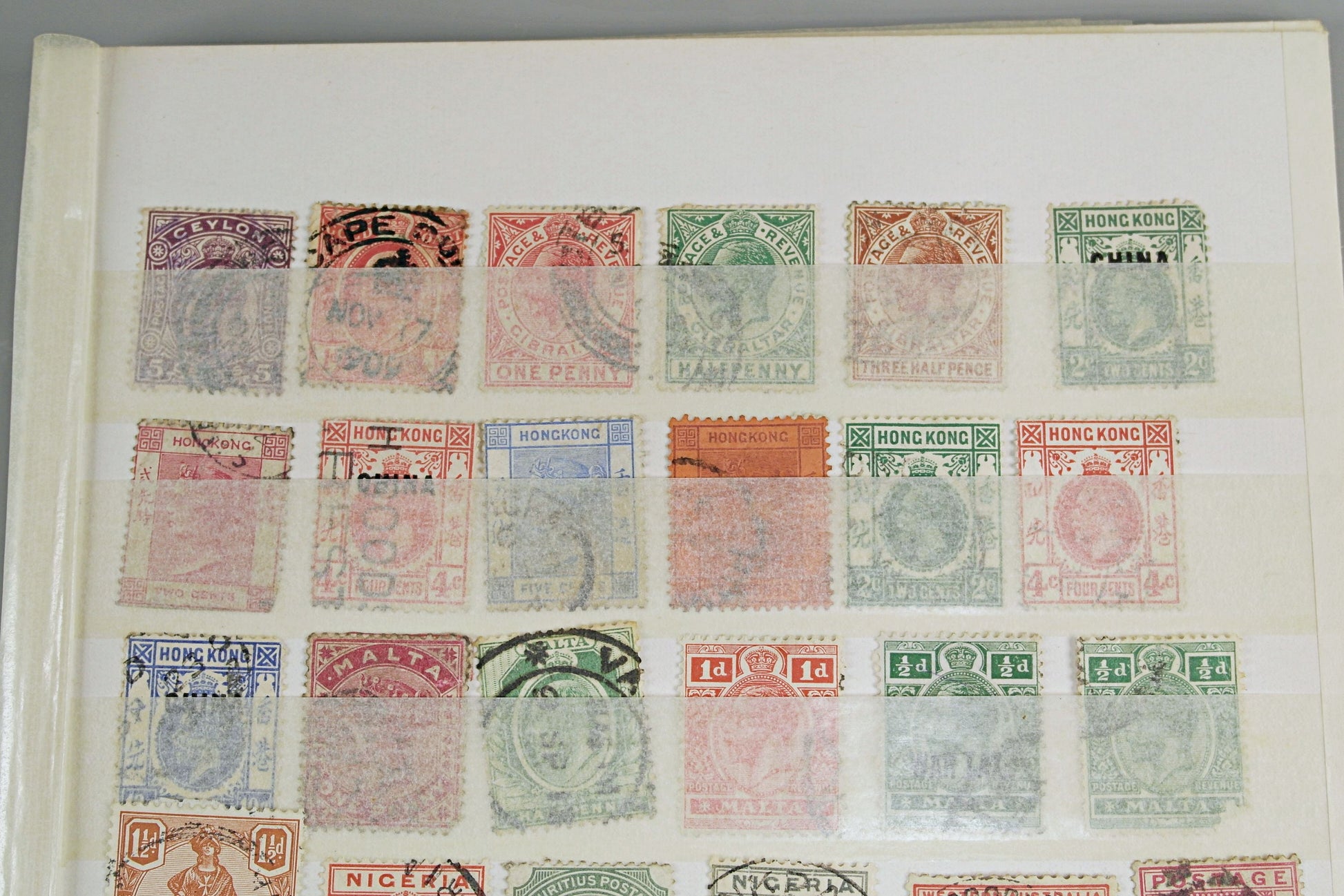 5613 Commonwealth Early Collection. QV - KGV. Values to 3s. Unchecked. 20 Images