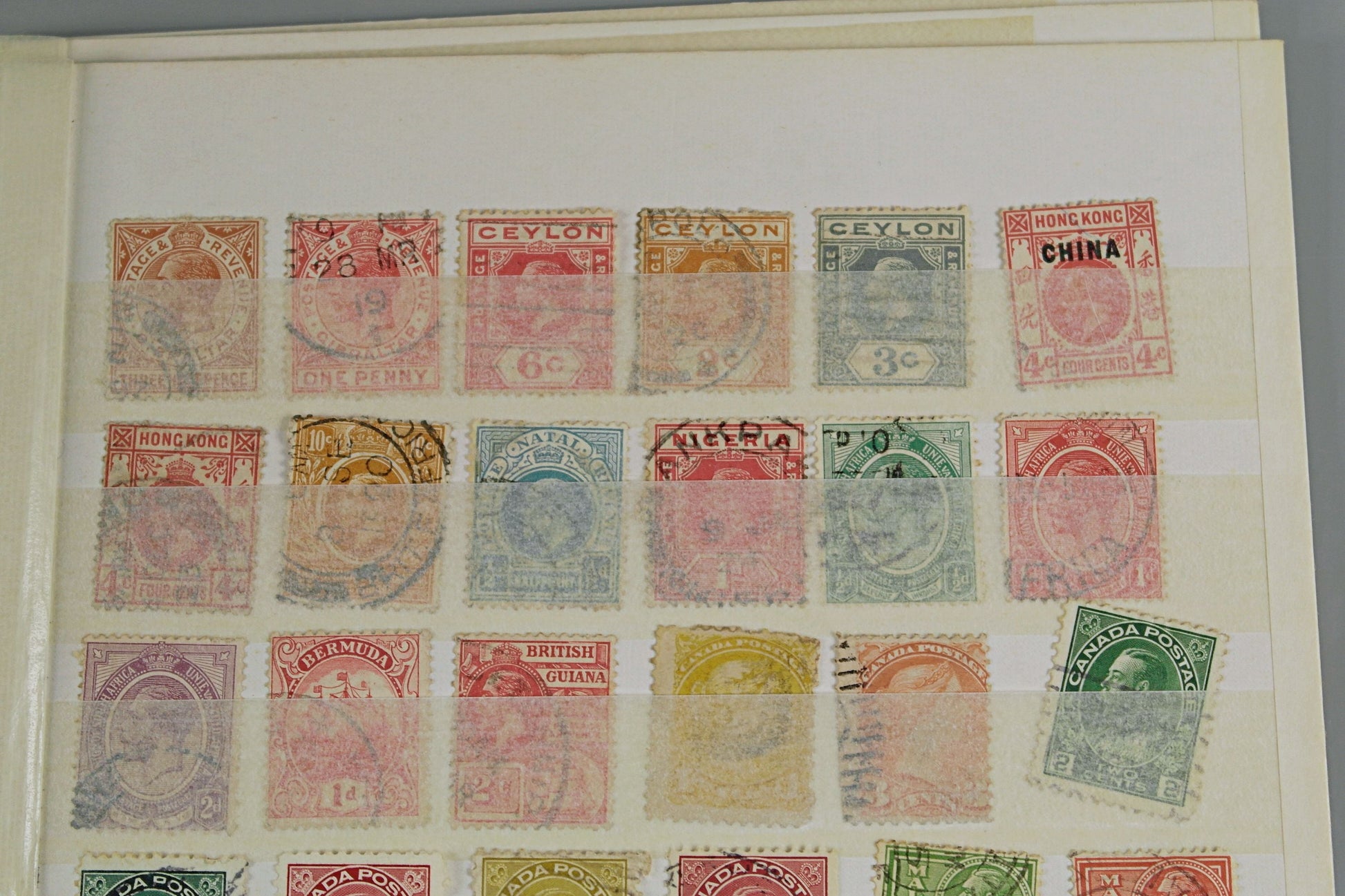 5613 Commonwealth Early Collection. QV - KGV. Values to 3s. Unchecked. 20 Images