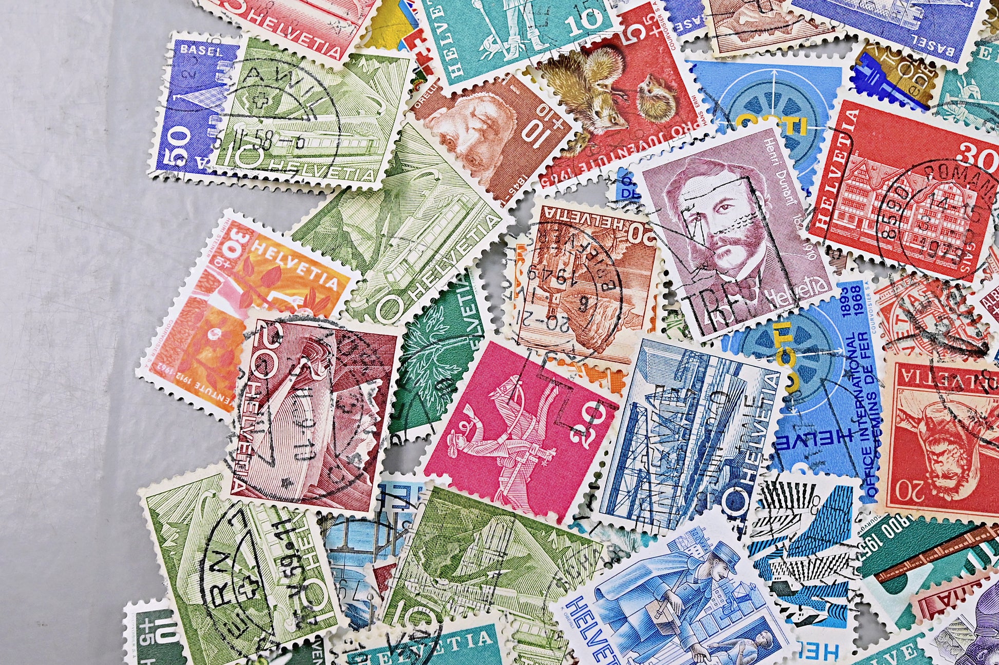 7137 Switzerland Unsorted Collection. Mid-Modern. Many 100s. 27 Images