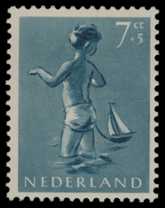 7617 Netherlands SG804-808 "Children Stamps" Set of 5 1954. Mint MH. C£22