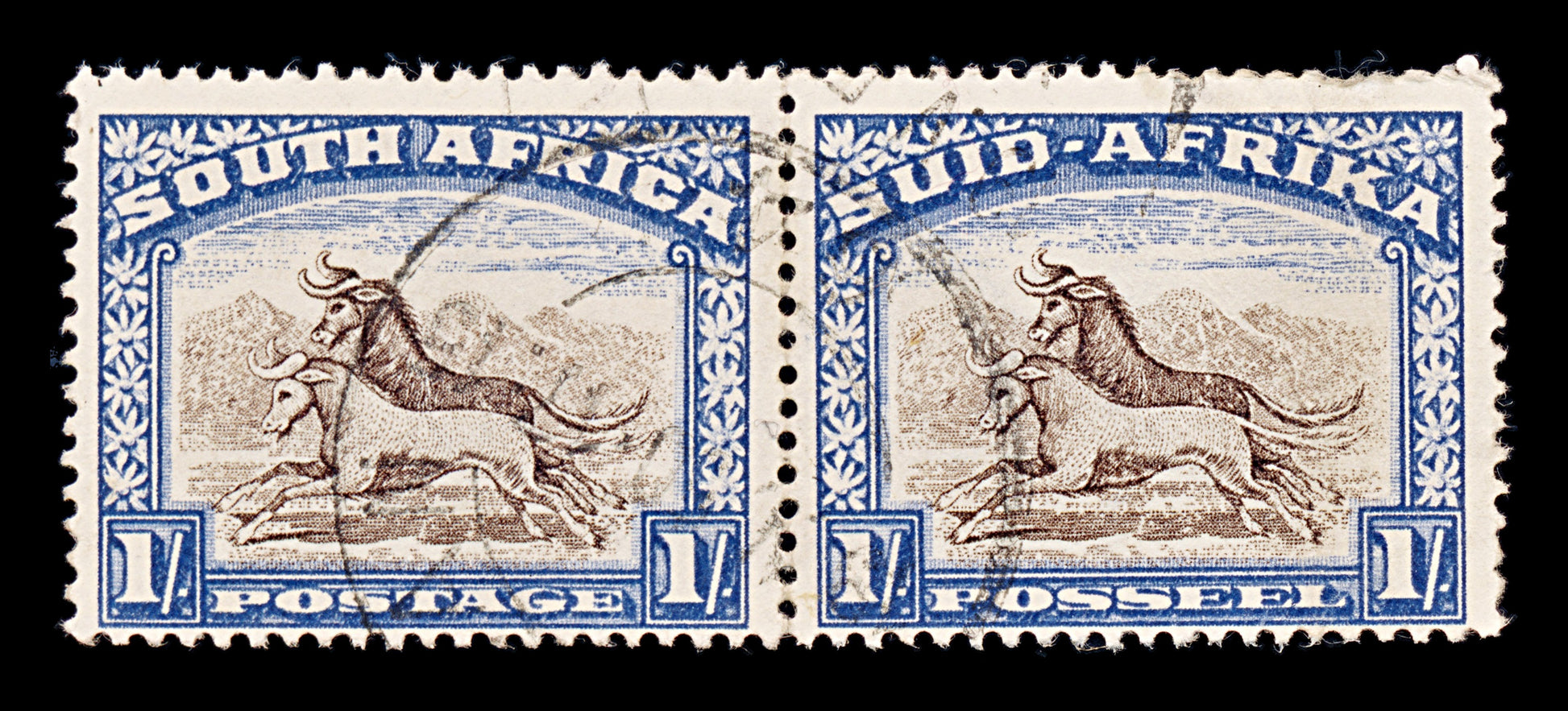 8230: South Africa SG62 2x 1s Brown & Blue 1939 Sc#62 Mi89-90 Used C£18
