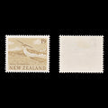 8293: New Zealand SG794 1'9s Bistre brown 1960 Sc#346 Mi405 Mint MLH C£15