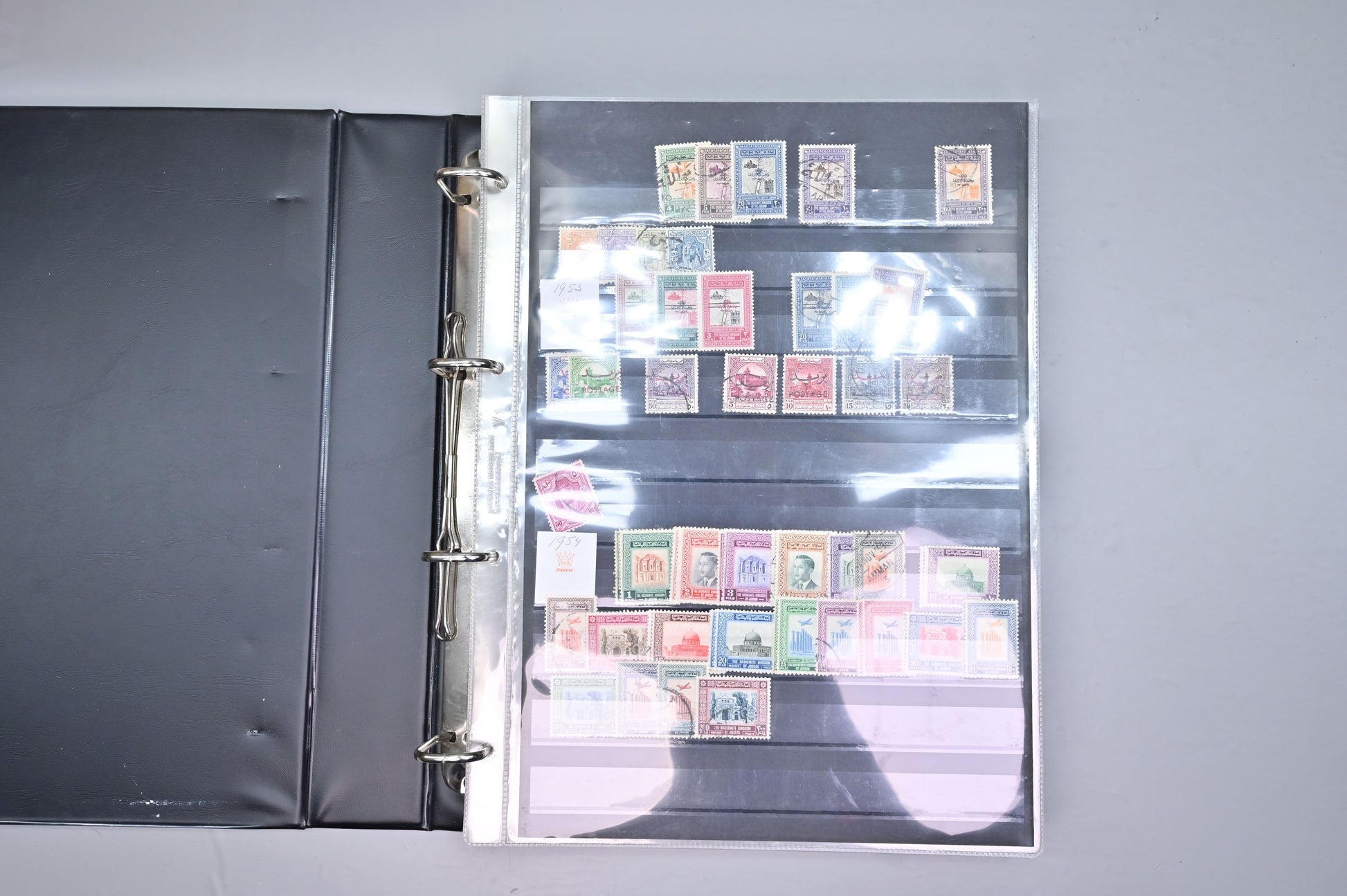 8515 Jordan: Extensive Jordan Collection. 1929-1989. Mint & Used. 27 Images
