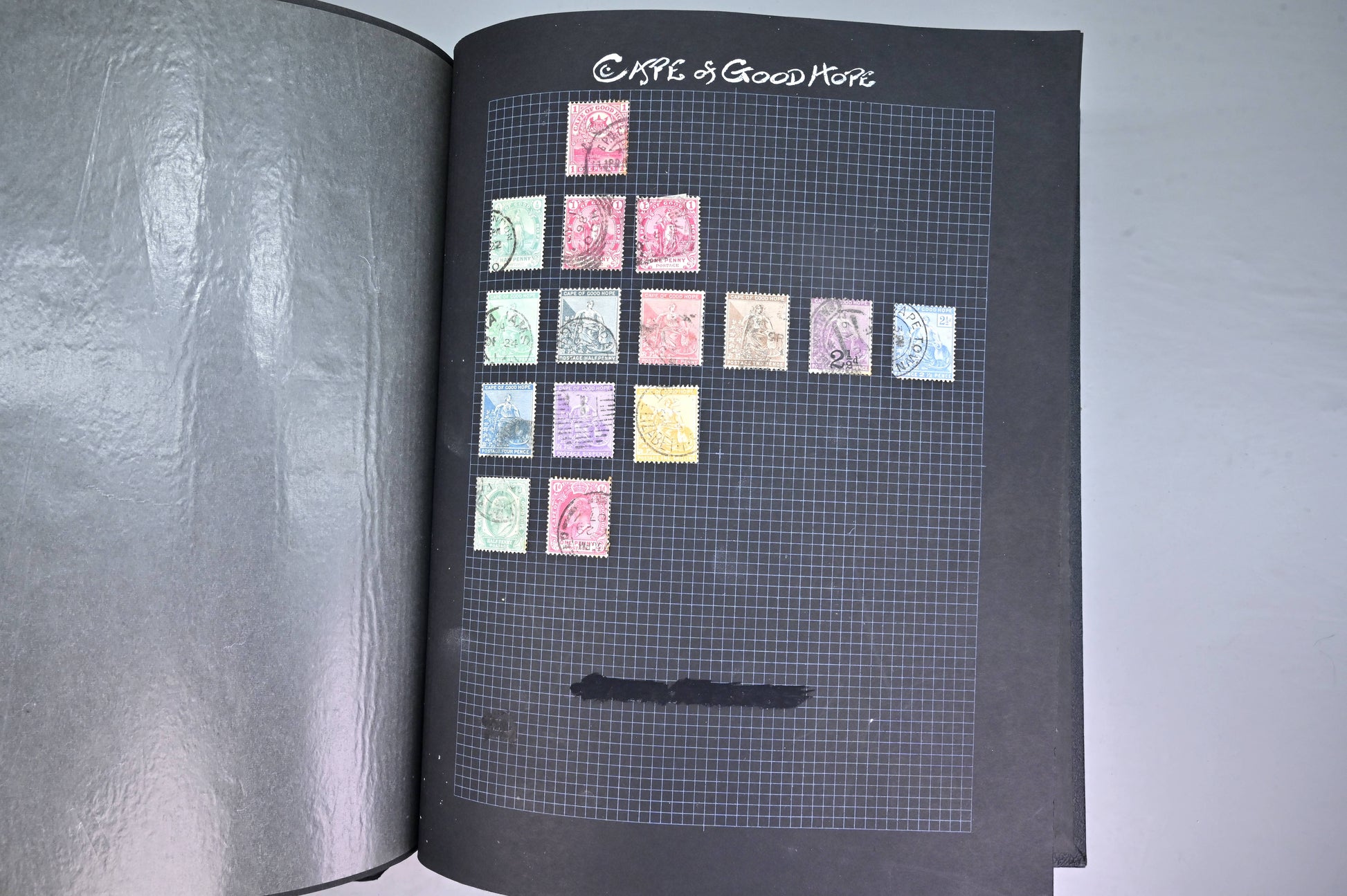 8540 GB & Commonwealth: Album: QV Onwards. Strong GB, Early CW. High CV. 90 Images