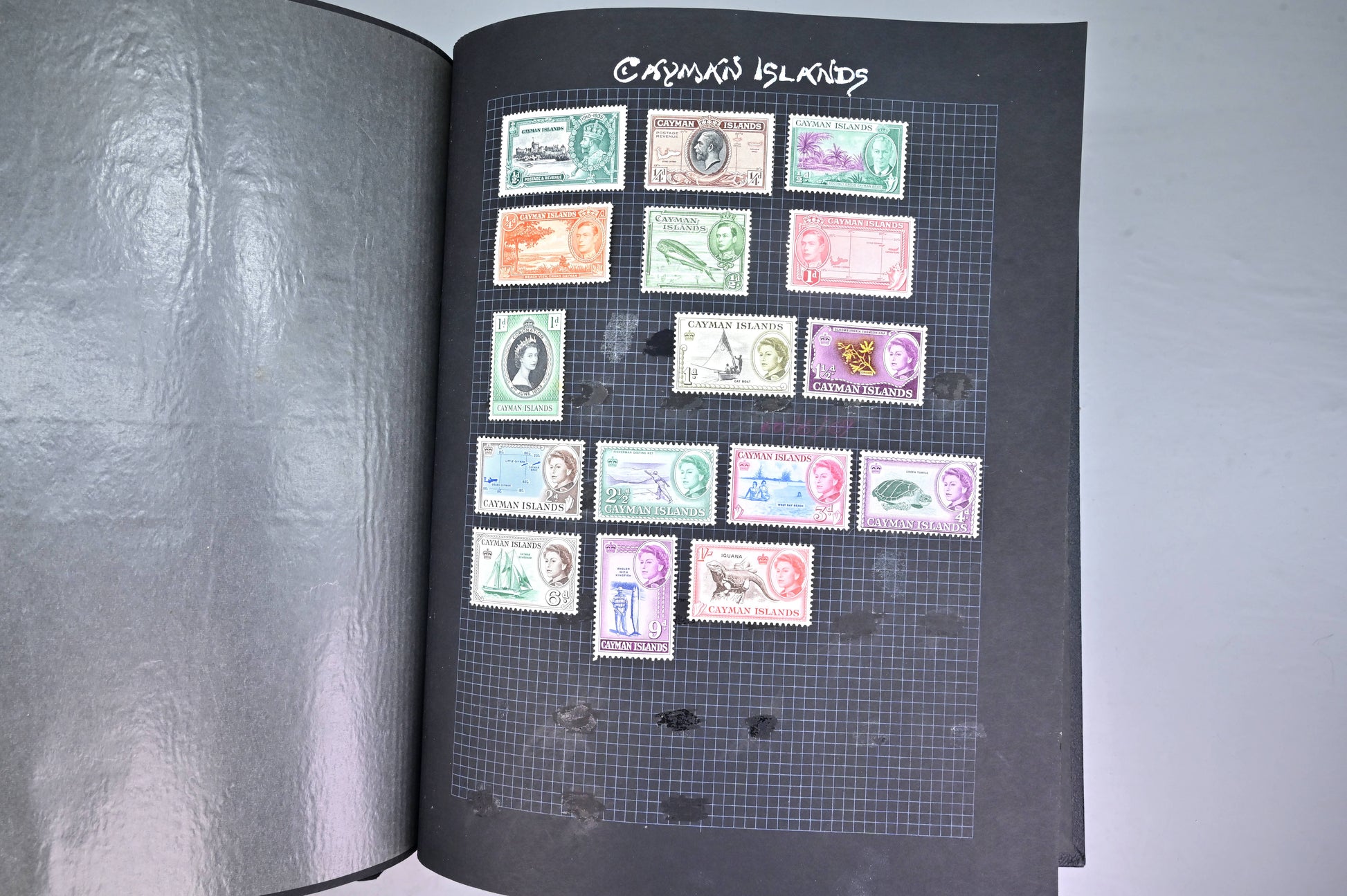 8540 GB & Commonwealth: Album: QV Onwards. Strong GB, Early CW. High CV. 90 Images