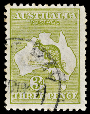 4731 Australia SG37d 3d Yellow-Olive. Die II. 1915. Sc#47a Mi43XII Used. C£55