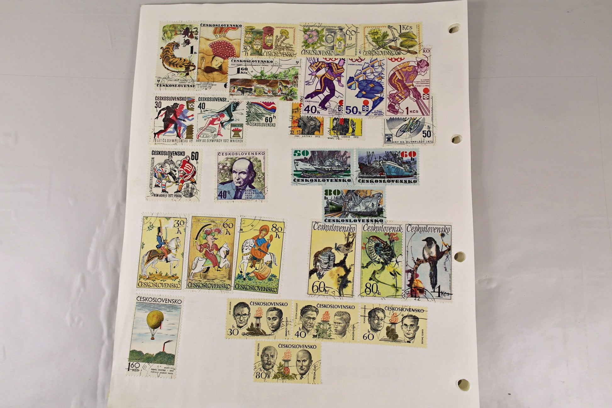 3843 Czechoslovakia Large Collection Ranging from 1900s to 1980s. Inc Sets & High Vals