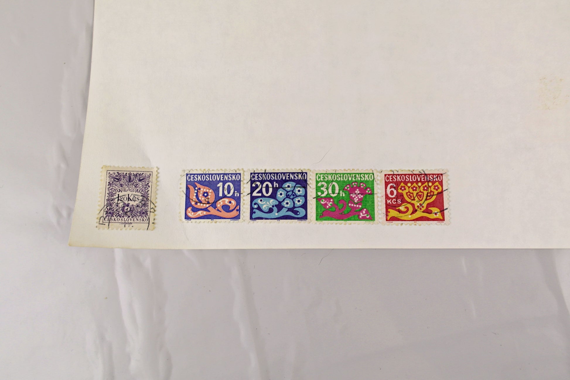 3843 Czechoslovakia Large Collection Ranging from 1900s to 1980s. Inc Sets & High Vals