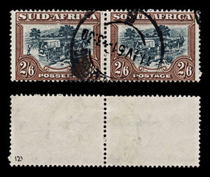4138 South Africa SG121 2s6d Black-Green & Brown. Pair. 1949. Mi201-202 Fine Used. C£30
